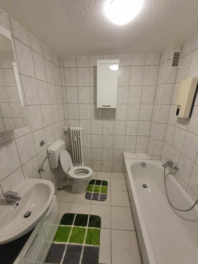אסן Ferienwohnung Schlossstrasse מראה חיצוני תמונה
